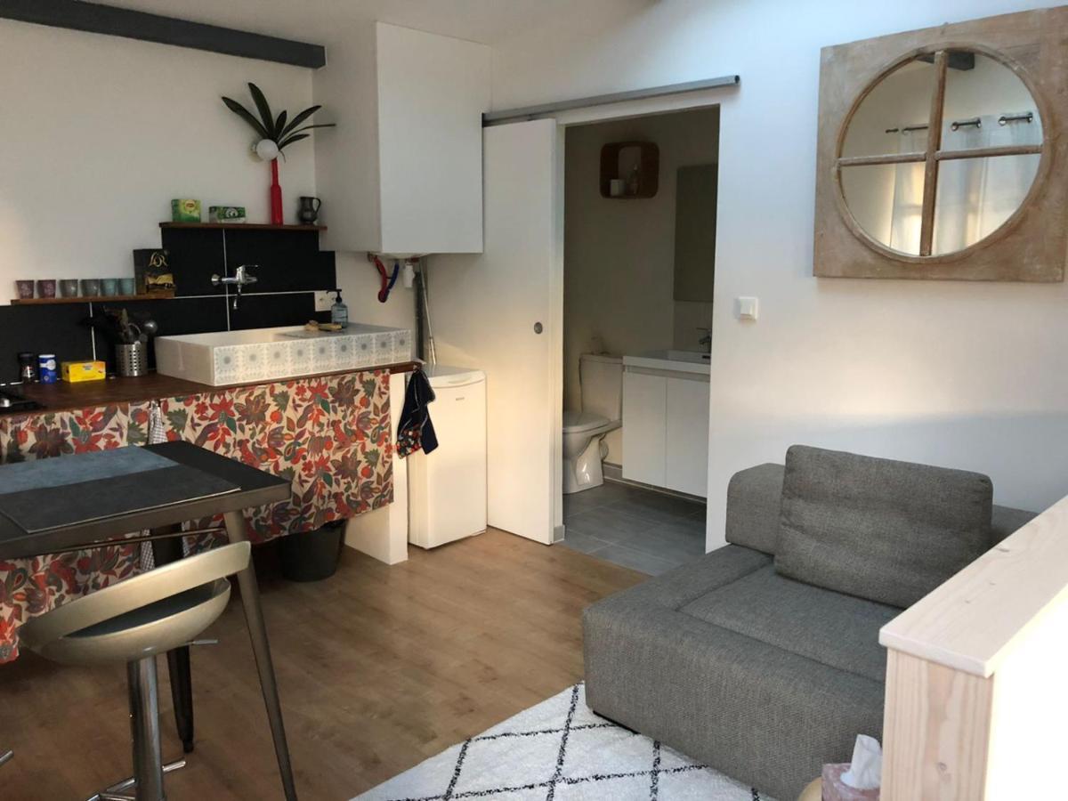 Charmant Logement Avec Parking Lejlighed Orvault Eksteriør billede